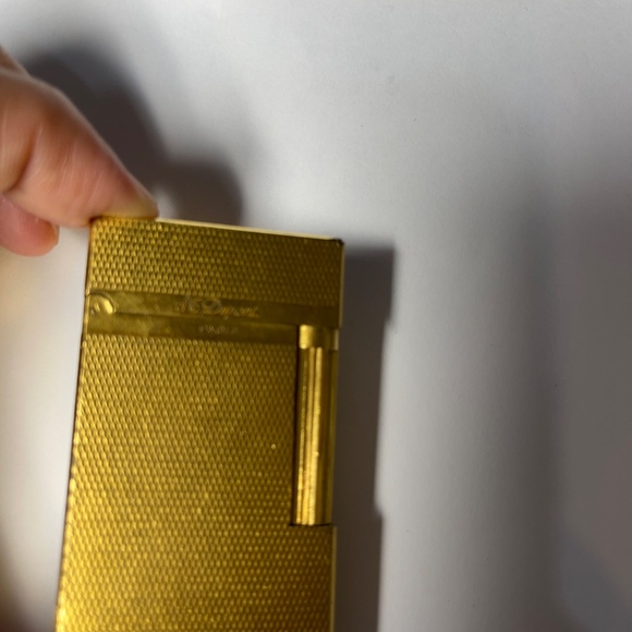 Rare S.T. Dupont Line 2 GoldPlated Lighter Montparnasse Grain d’Orge Ref. 016281 - Picture 6 of 15